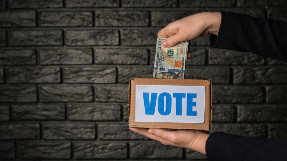 România, patria analfabeților financiar care se lasă furați de bună voie. Cercetător: Economia țării merge prost fiindcă nu știm ce să le cerem guvernanților