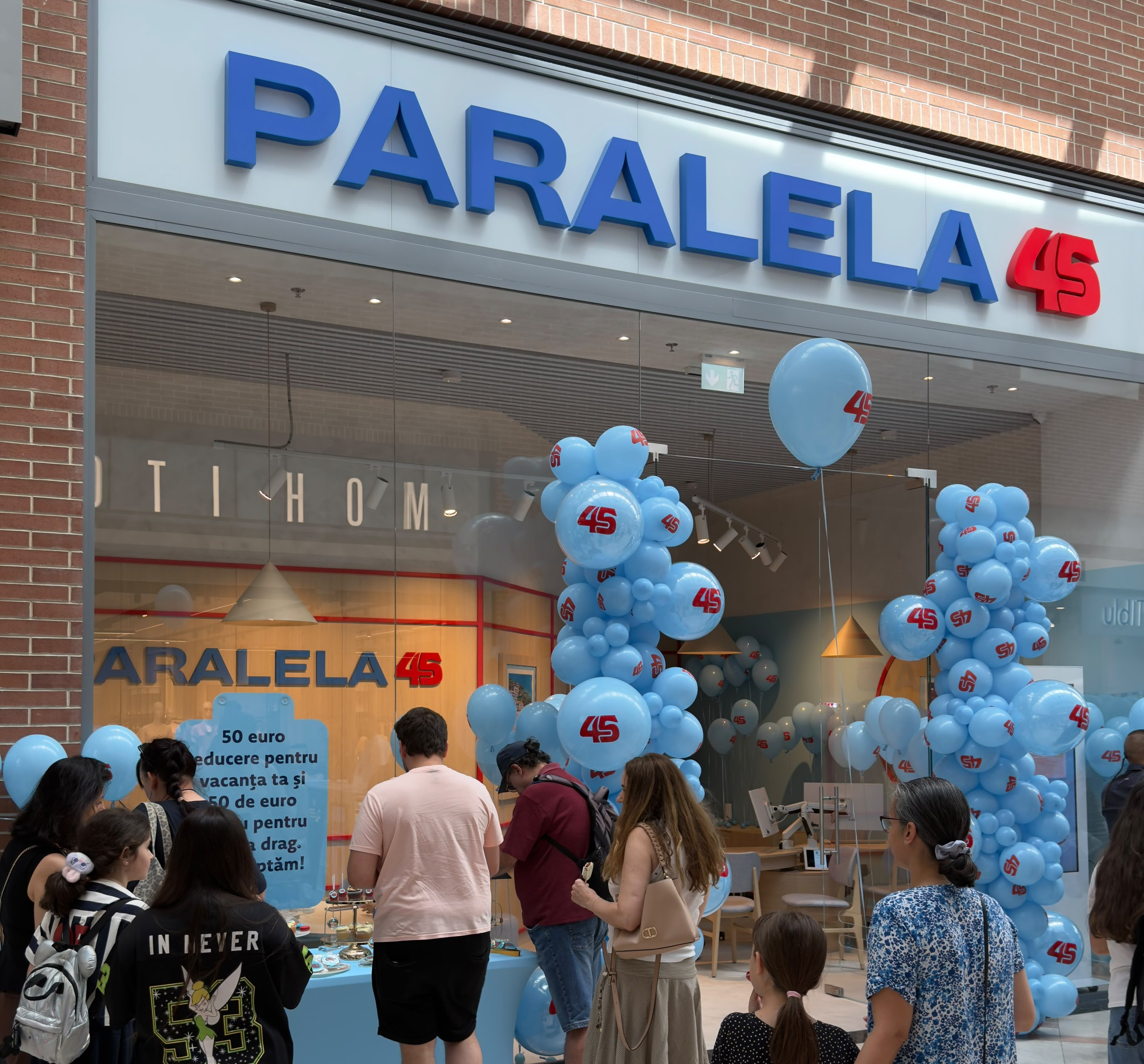 Paralela45 deschide o nouă agenție într-un mall din București: ce pregătește agenția pentru turiștii români