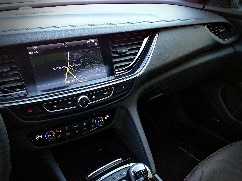 Opel Insignia Grand Sport - Imagine 11