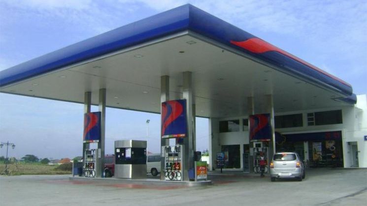 Masinile electrice acapareaza piata auto! Statiile PECO traditionale ar putea fi, in curand, o poveste frumoasa!