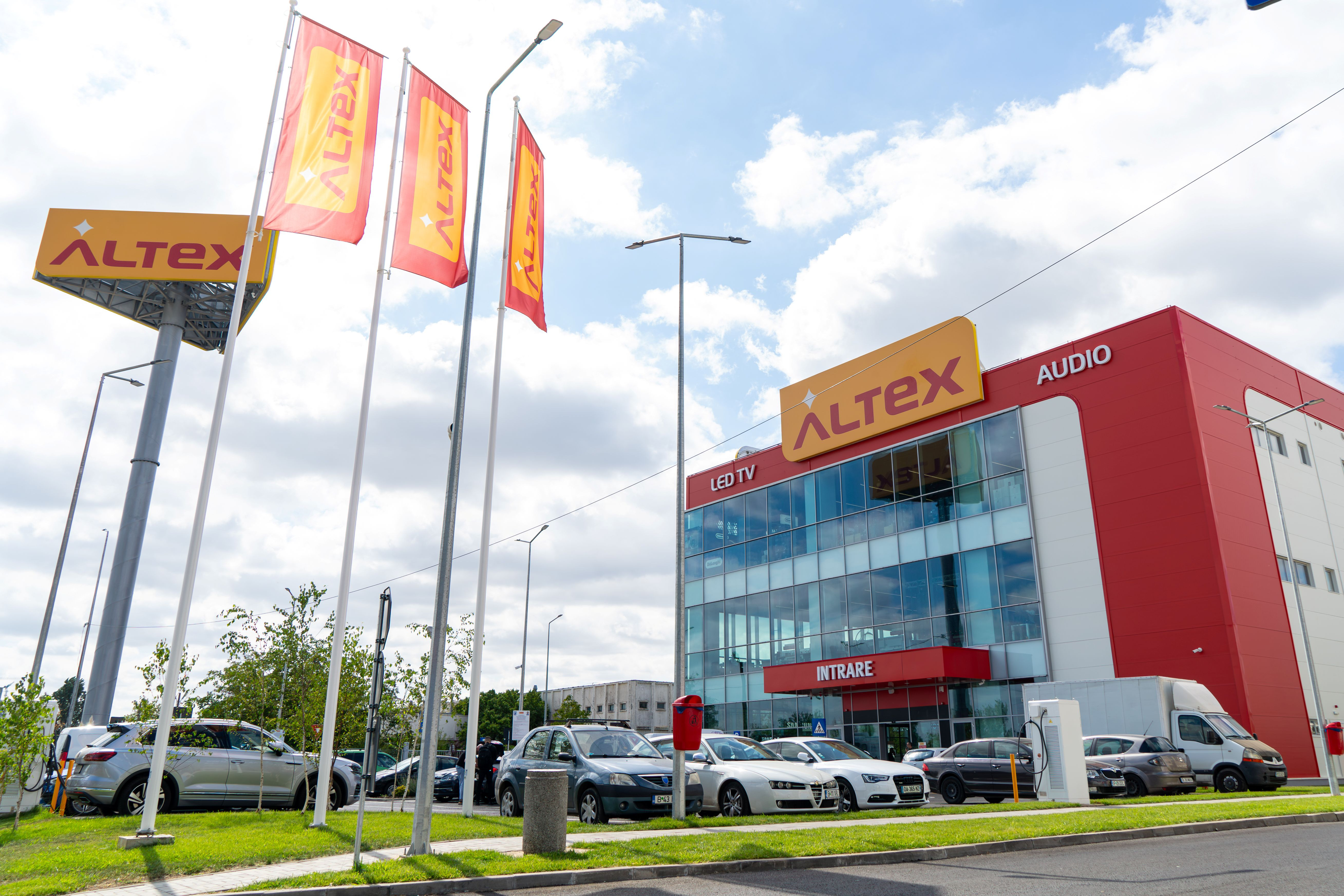 Altex pregătește investiții de 400 milioane lei și vrea să accelereze transformarea digitală