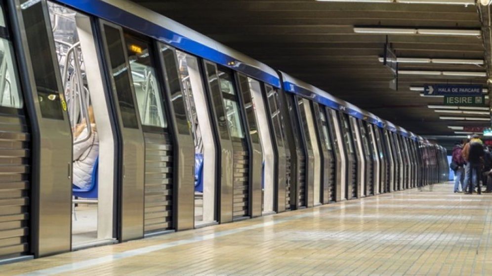 Metrorex introduce cartela săptămânală și abonamentul de șase luni