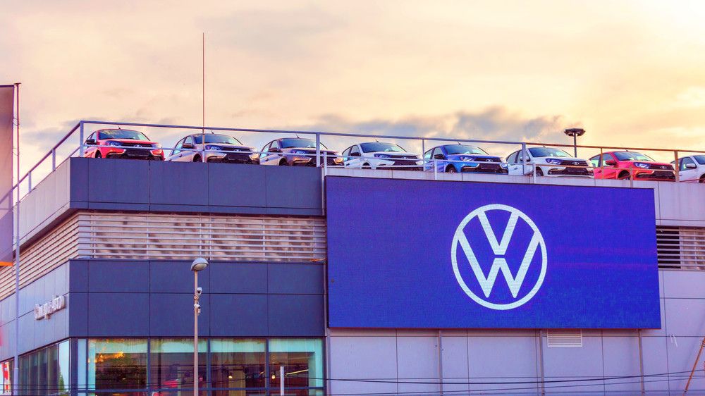 Volkswagen reduce dramatic estimările privind marja de profit la doar 1% în 2026. Care este principalul vinovat