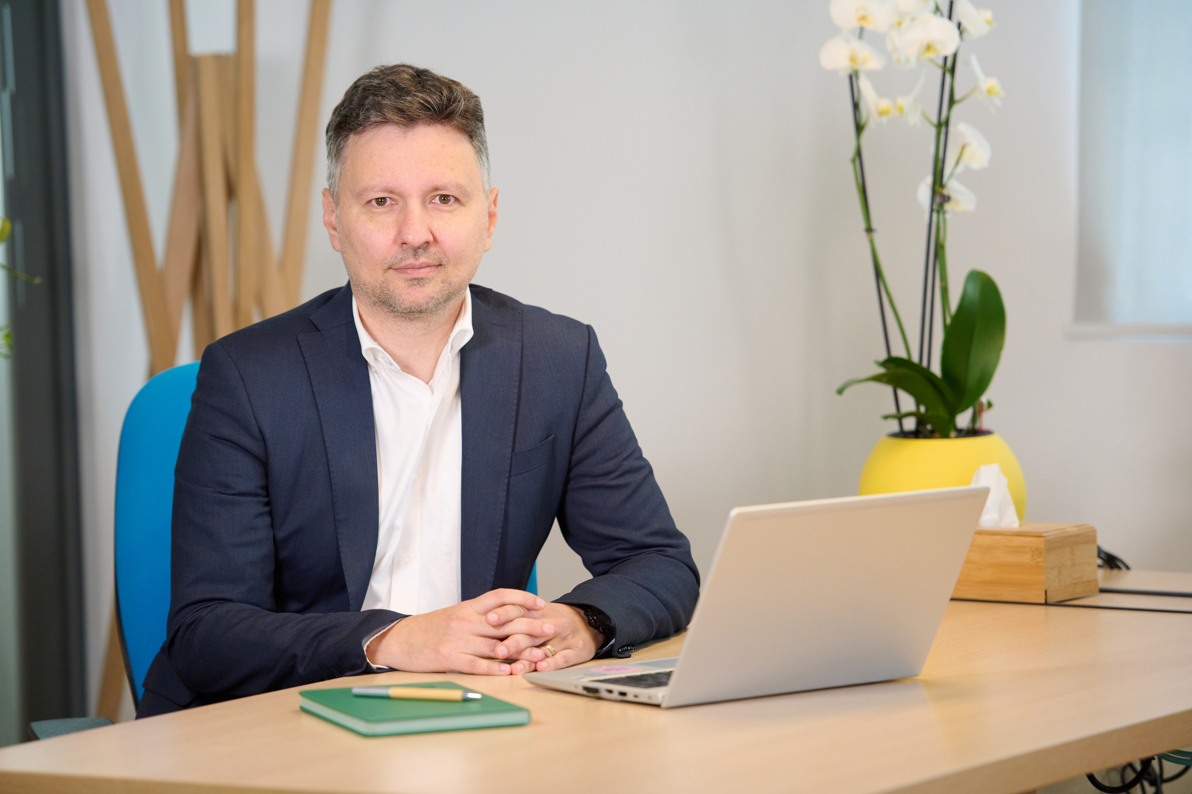 ProCredit Bank: Banii din contul companiei sunt în siguranță. Au însă un cost pe care nu îl vezi în niciun raport
