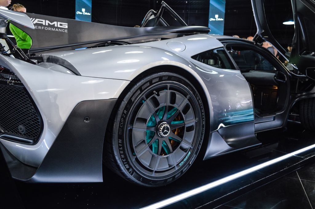 GALERIE FOTO | Cea mai nouă mașină din colecția lui Țiriac, un Mercedes-AMG One - Imagine 9