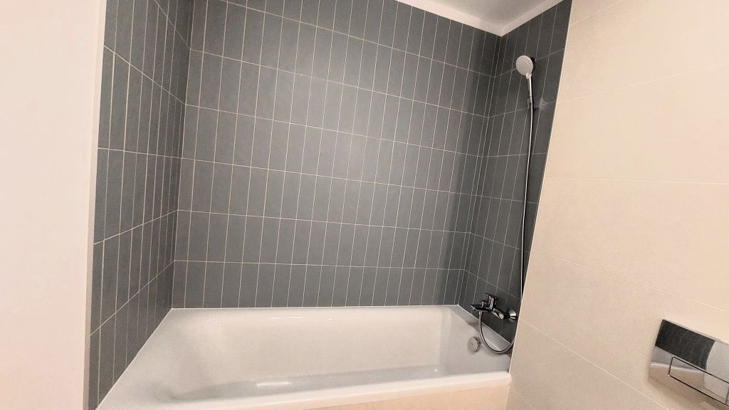 Cum arată un apartament nou cu două camere de 225.000 euro din centru Capitalei - Imagine 16