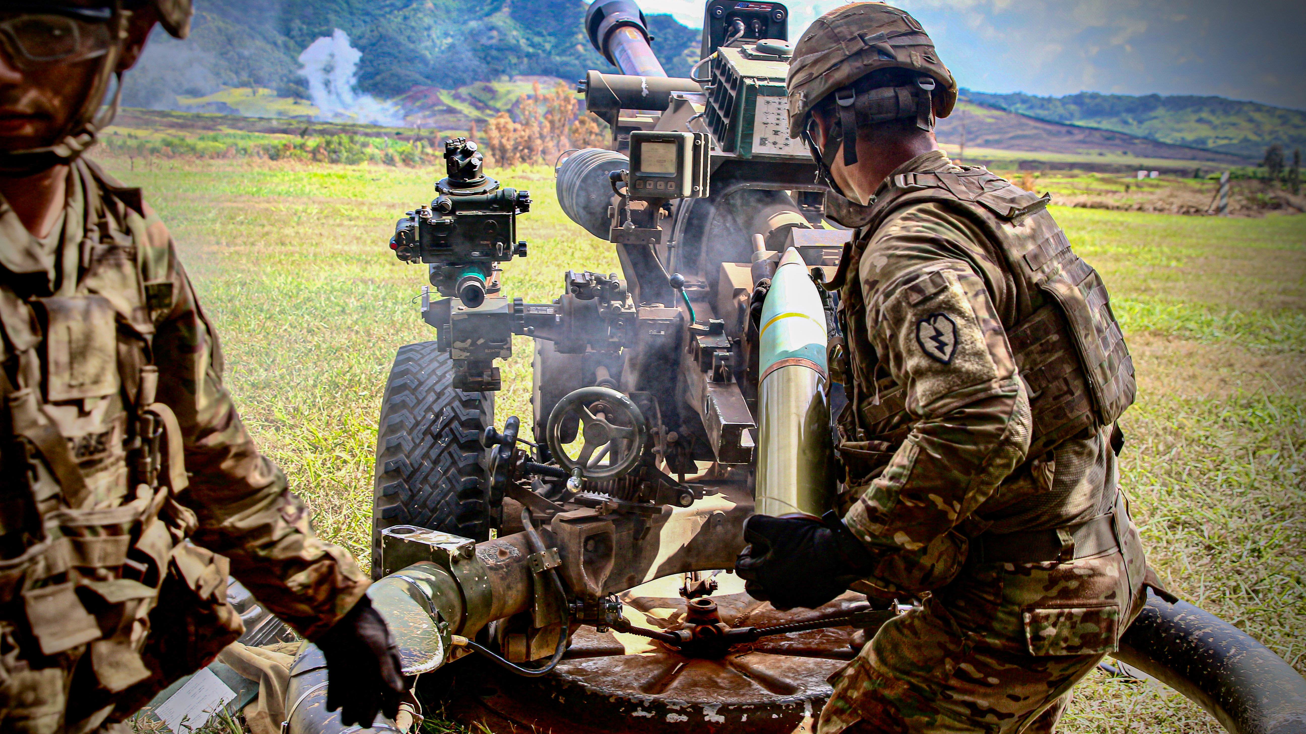 INFOGRAFIC INTERACTIV | Cum au evoluat cheltuielile de apărare în lume după primul atac al lui Putin asupra Ucrainei, în 2014