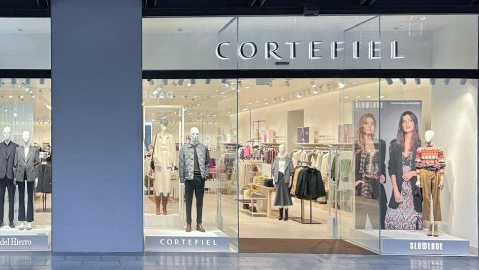 Cortefiel intră în premieră în România. Ce pregătește gigantul spaniol din fashion