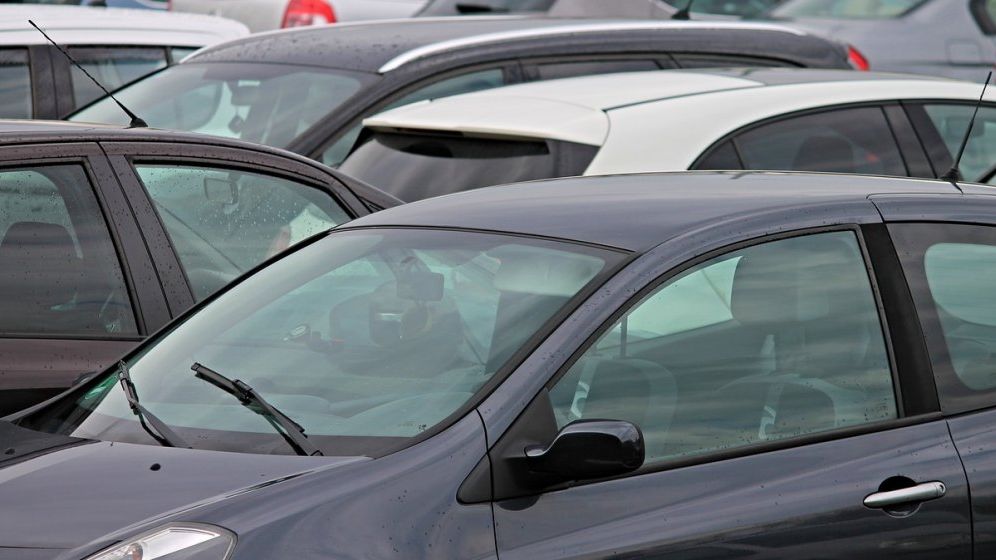 Înmatriculările de mașini au scăzut cu 85% în Italia în luna martie: Dacia a înmatriculat doar 1.200 de unități, în scădere cu 86%