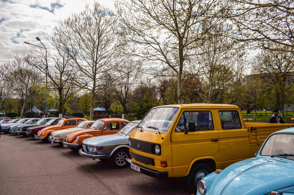 FOTO | Retroparada Primăverii: Ce am văzut la cea mai mare expoziție de mașini retro din țară - Imagine 21