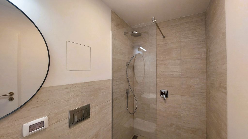 GALERIE FOTO | Cum arată un penthouse de 325.000 de euro dintr-un complex exclusivist din nordul Ca - Imagine 19