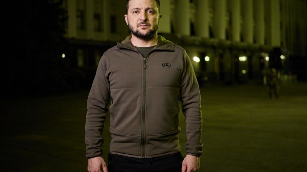 Zelenski acuză că trei rachete rusești au survolat mai multe centrale nucleare ucrainene