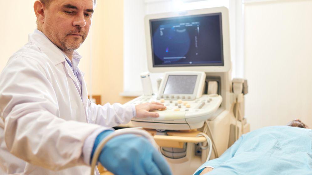 Șeful Spitalului Floreasca, ”profund îndurerat și tulburat” de situația pacientei cu arsuri, care a plecat infectată din spital