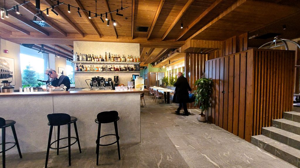 GALERIE FOTO | Cum arată primul hotel de 5 stele din Poiana Brașov - Imagine 11