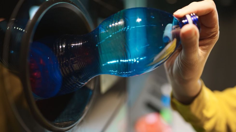 Paraschiv, ANCMMR: Unele magazine mici nu trec ambalajele pe sistemul SGR să nu-și piardă clienții