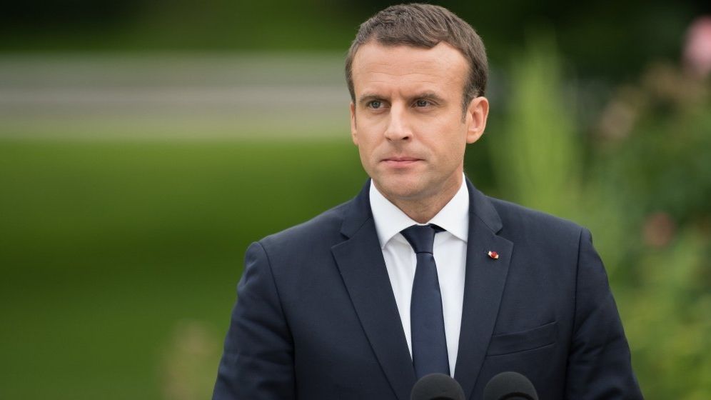 Emmanuel Macron: Suntem în război / Granițele UE, închise timp de 30 de zile