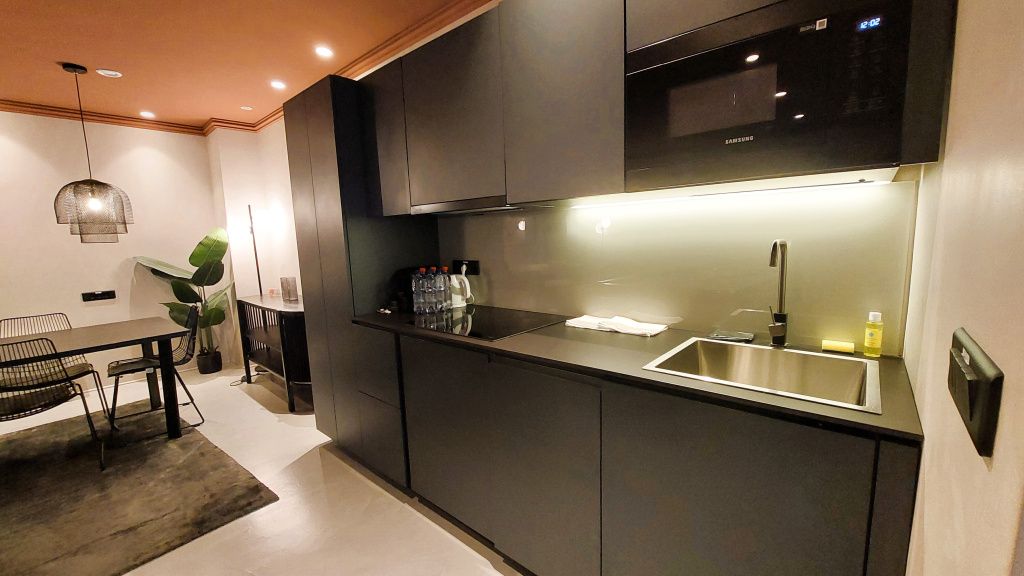 GALERIE FOTO | Cum arată apartamentele milionarei Anja Graf din centrul Capitalei - Imagine 50