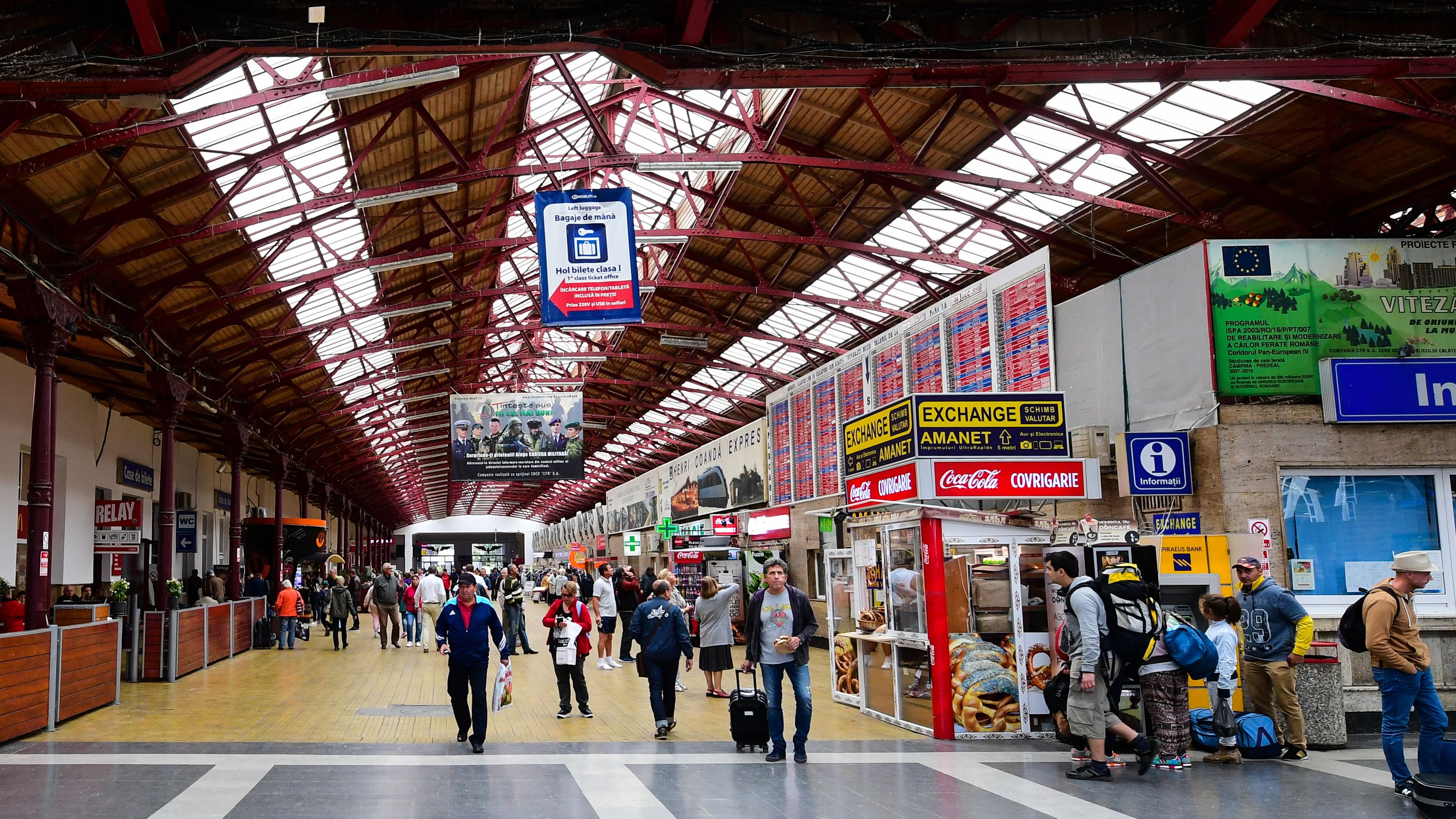 Furtuna a întrerupt alimentarea cu energie în Gara de Nord: circulația trenurilor electrice este afectată