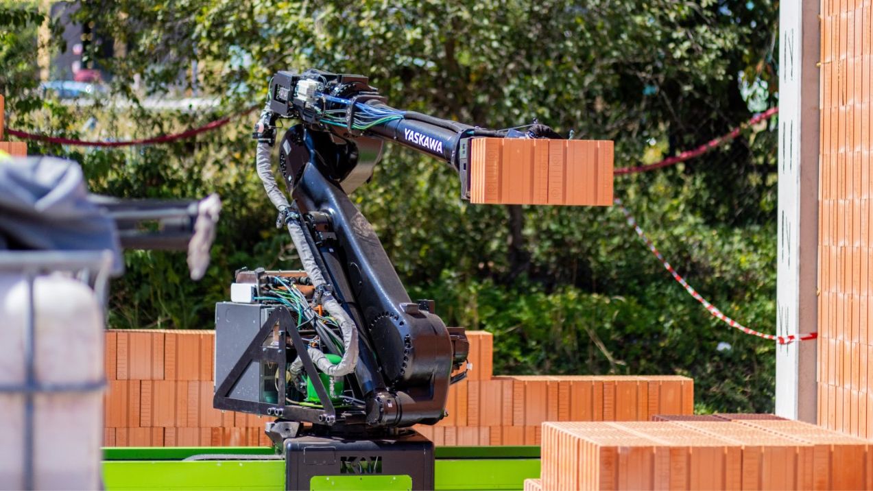 Robotul zidar, în acțiune la nZEB Expo 2025. Evenimentul începe vineri, 13 iunie, la Romexpo