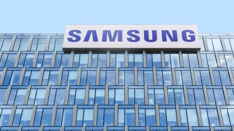 Mostenitorul Samsung a fost arestat pentru dare de mita si deturnare de fonduri