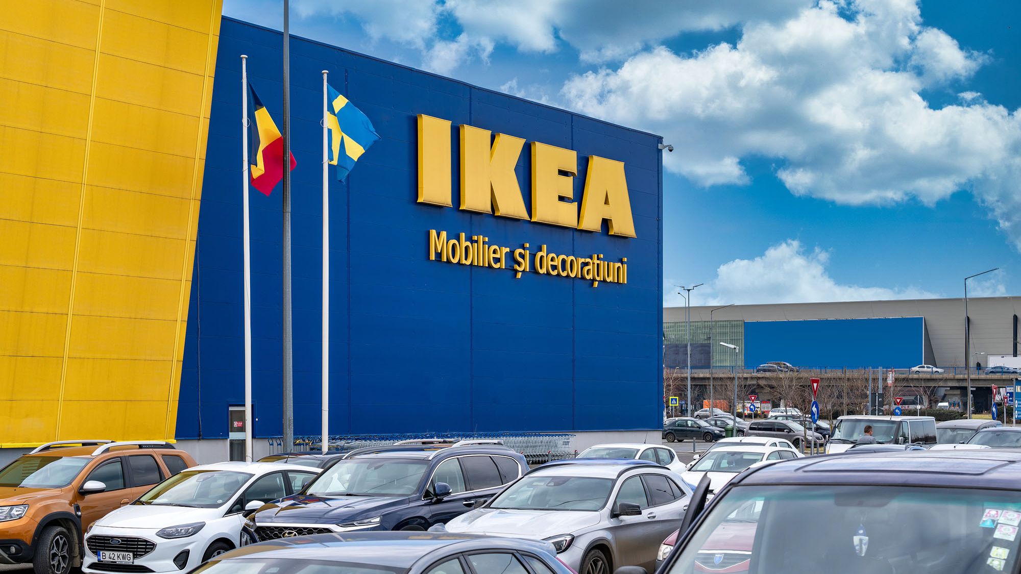 Bucureștenii pot recicla mobilă veche la IKEA: Ce primesc în schimb