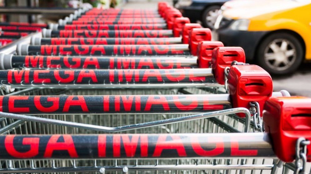 Ce program de functionare au supermarketurile Mega Image si cate sunt deschise non-stop
