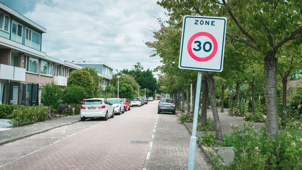 Limita de viteza 30 km/h la Bruxelles. Soferii spun ca masinile nu sunt optimizate pentru aceasta viteza