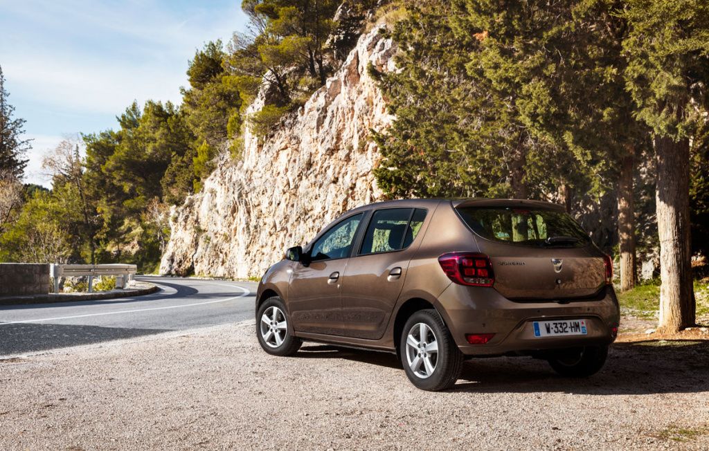 Dacia Duster EDC, Sandero facelift - Imagine 8
