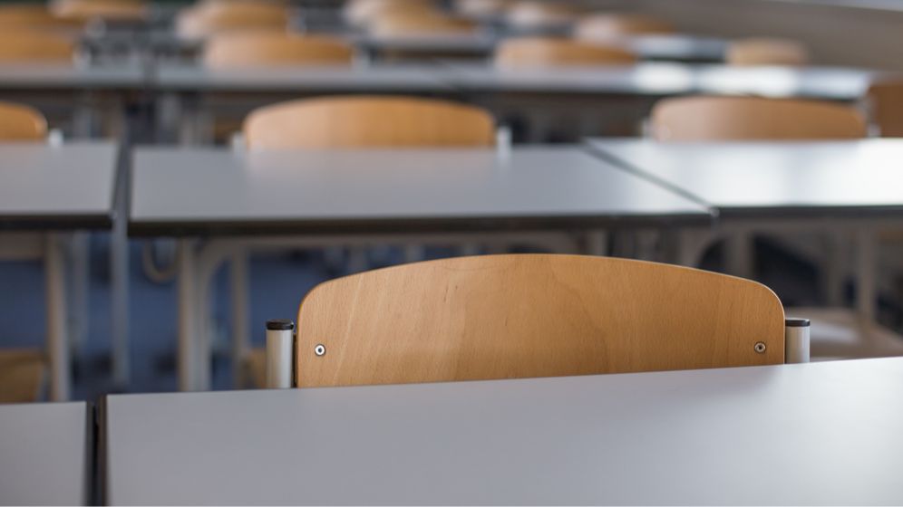 Colegiul Economic din Buzău trece în scenariul roşu de funcționare