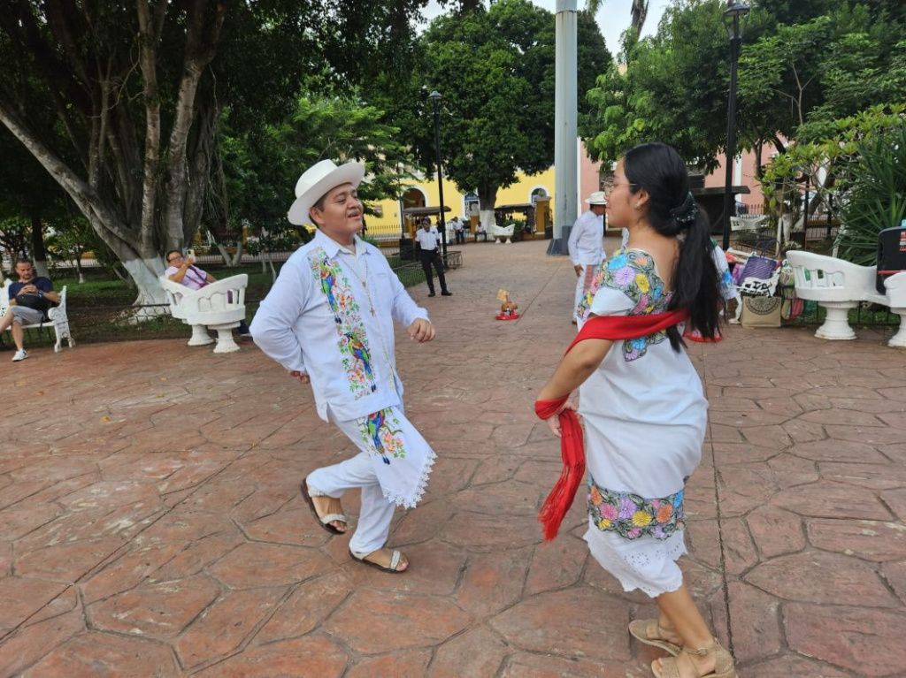 Mexic Peninsula Yucatan - Imagine 29