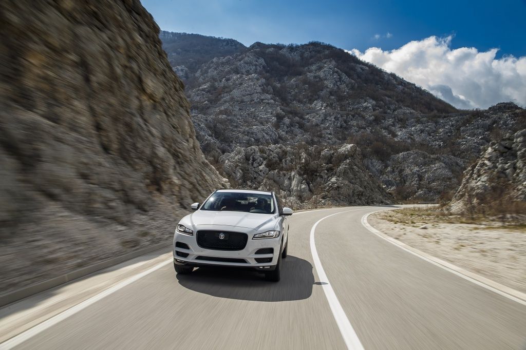 Jaguar F-pace - Imagine 2