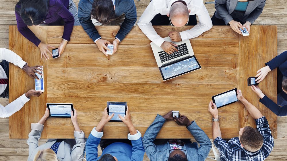 Cegeka: Tinerii ar trebui consiliati la alegerea facultatii, pentru a se orienta catre domenii unde se fac angajari, cum este IT-ul