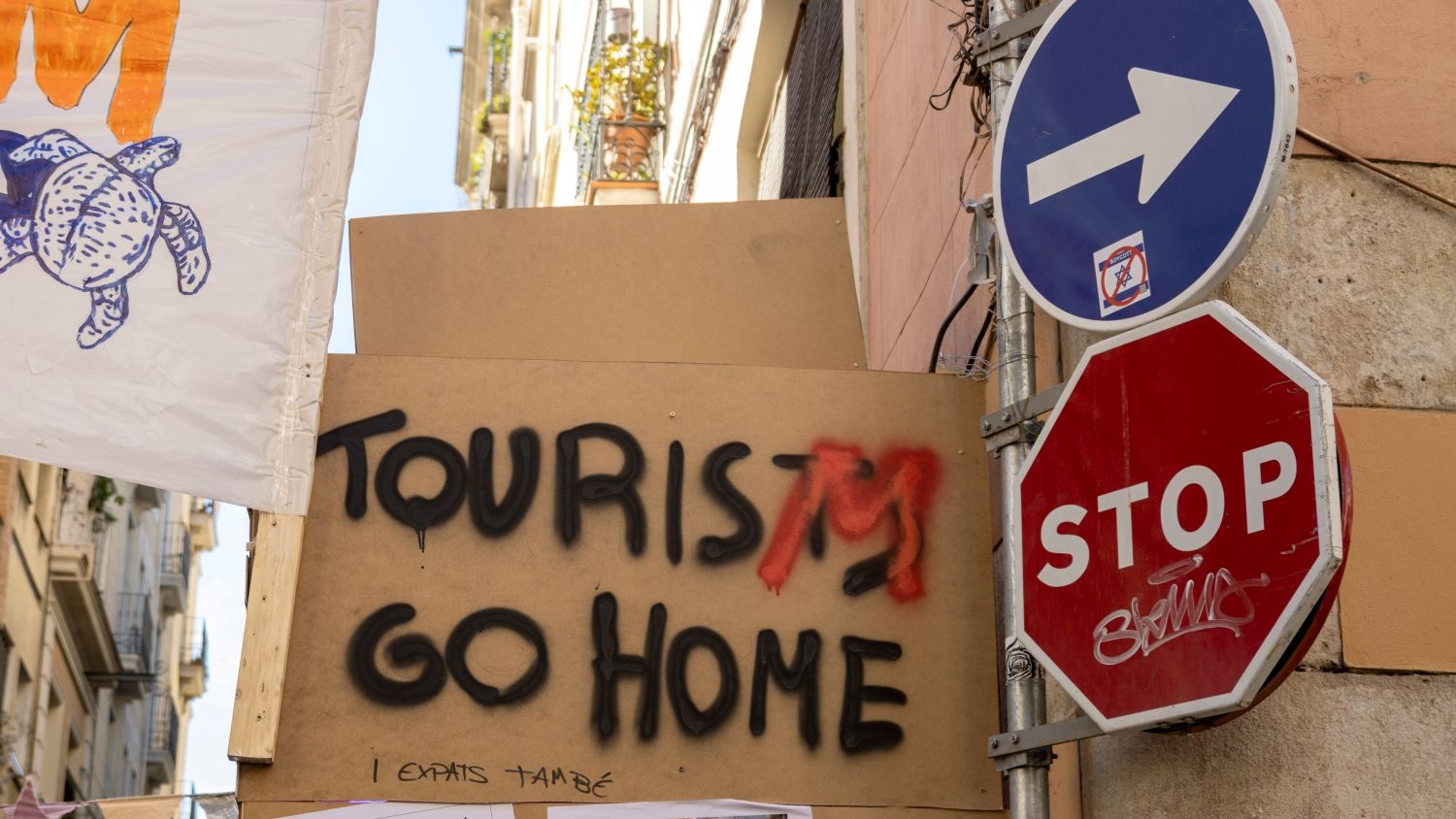 În ce destinații turistice din Europa ne va fi mai greu să călătorim în 2025