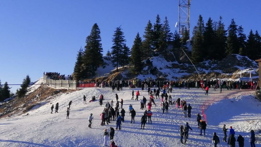 O femeie venită din Marea Britanie a ignorat carantina și a mers pe pârtie