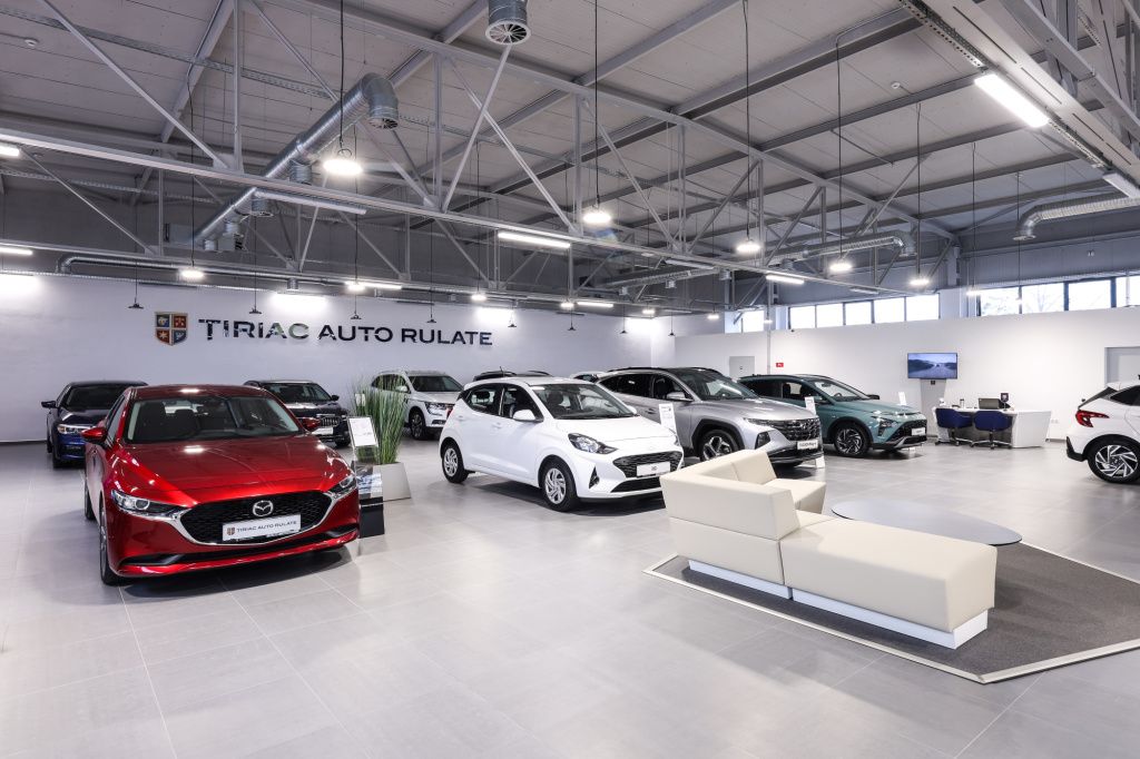 GALERIE FOTO: Cum arată noul showroom Țiriac Auto din București - Imagine 9