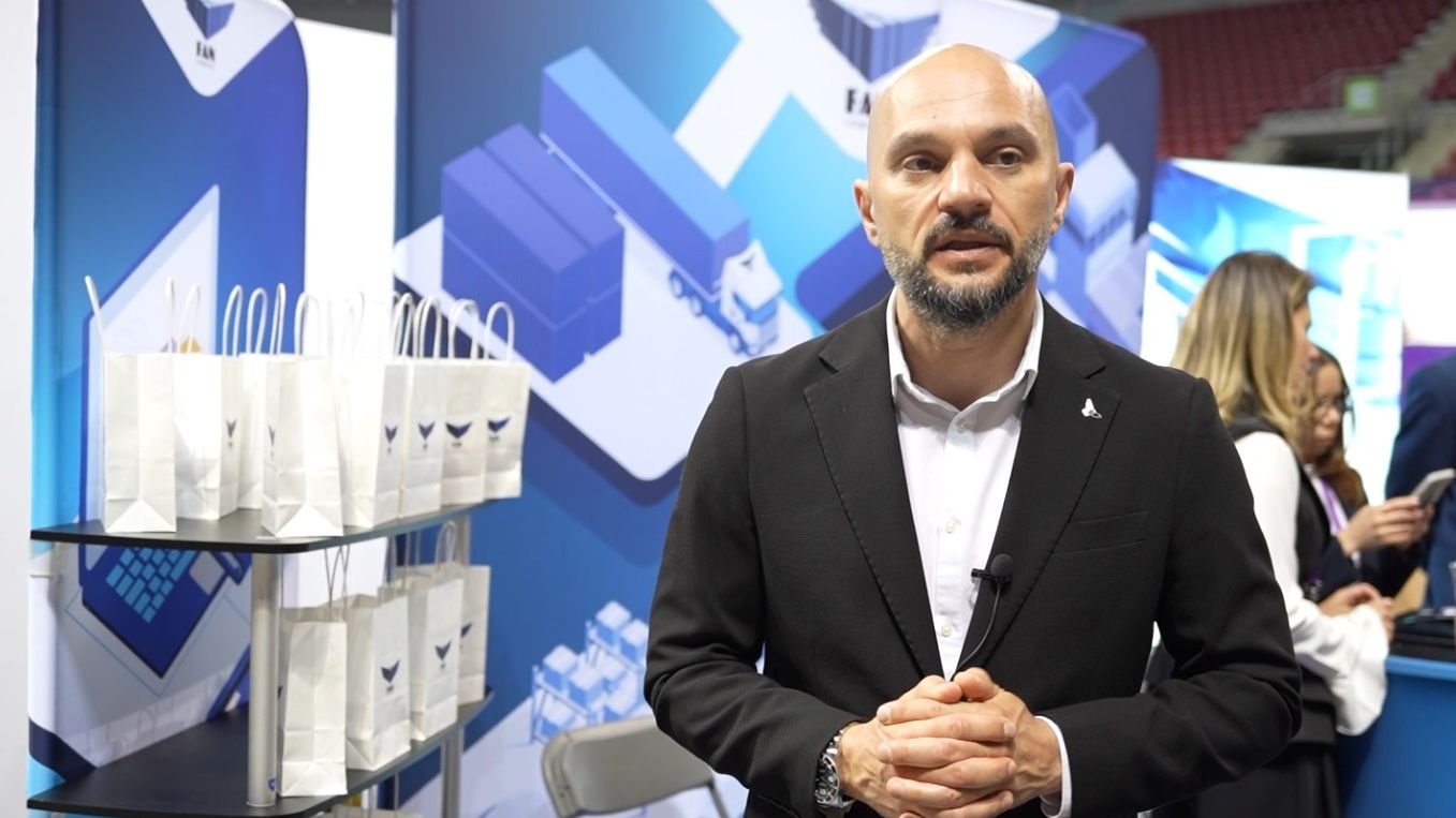 VIDEO | Oportunitatea pe care comercianții români nu o exploatează îndeajuns: Vânzările cross-border devin din ce în ce mai rapide