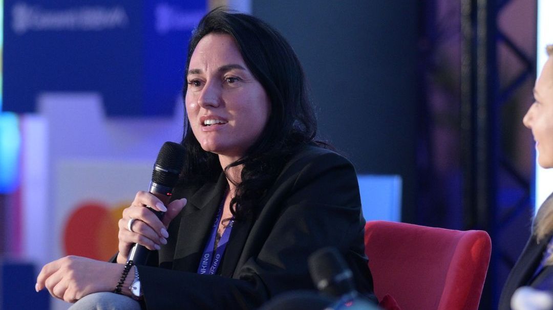 Ce fel de companii din România acceptă să cumperi cu criptomonede? Laura Enache, xMoney: Avem doar 200 în țară, majoritatea în imobiliare sau auto