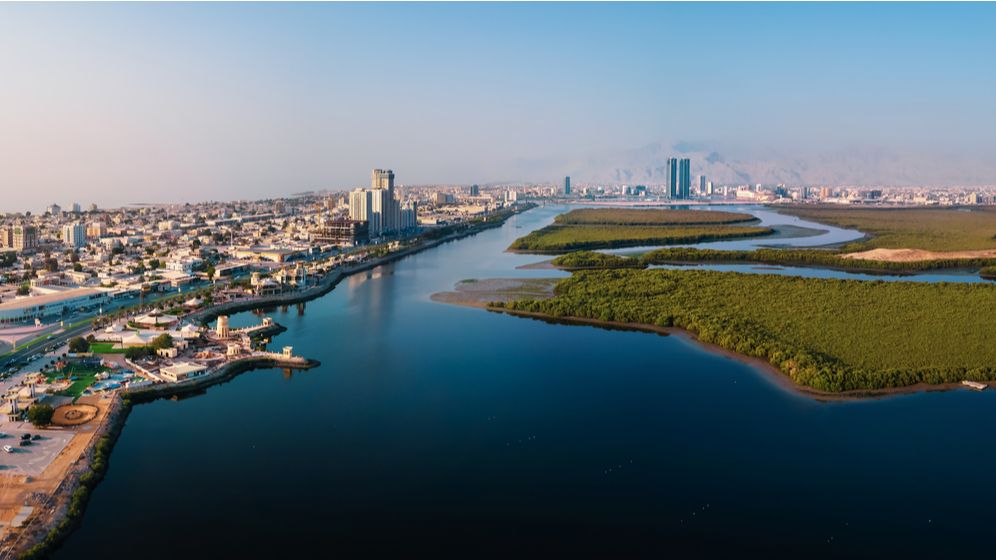 O nouă destinație face cu ochiul turiștilor români. Unde este Ras Al Khaimah și de ce să o vizităm