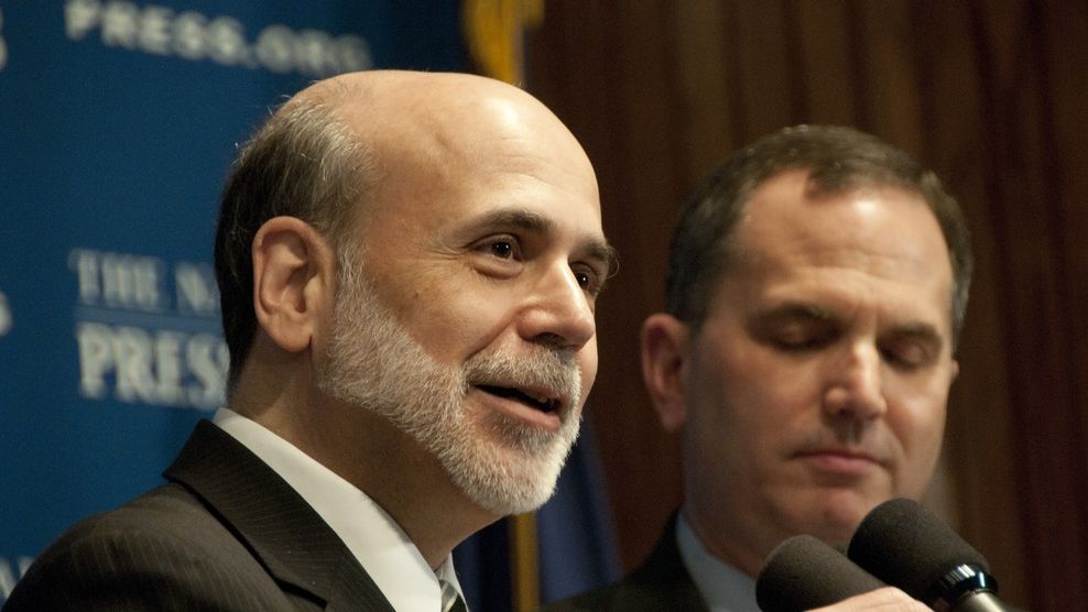 Premiul nobel pentru Economie, acordat pentru cercetări asupra crizelor financiare