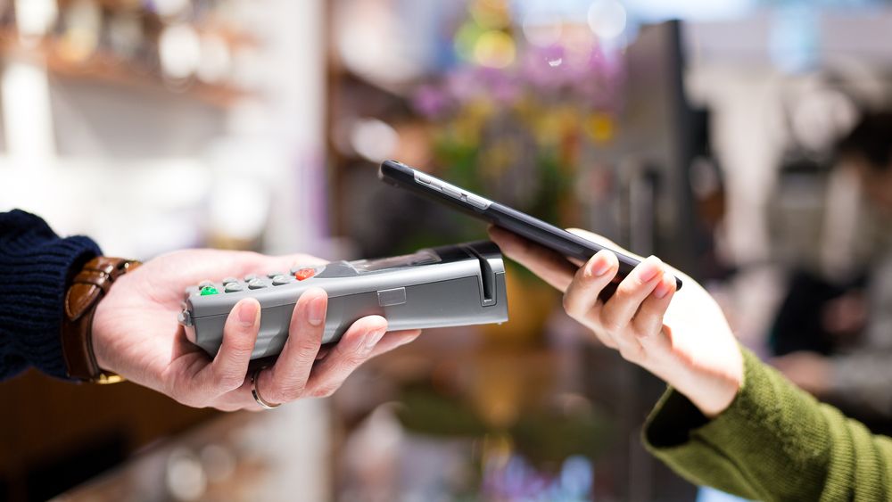ING Bank lanseaza POS-ul mobil, in urma unui parteneriat cu GoSwiff si MasterCard, si atrage un asigurator mare ca prim client