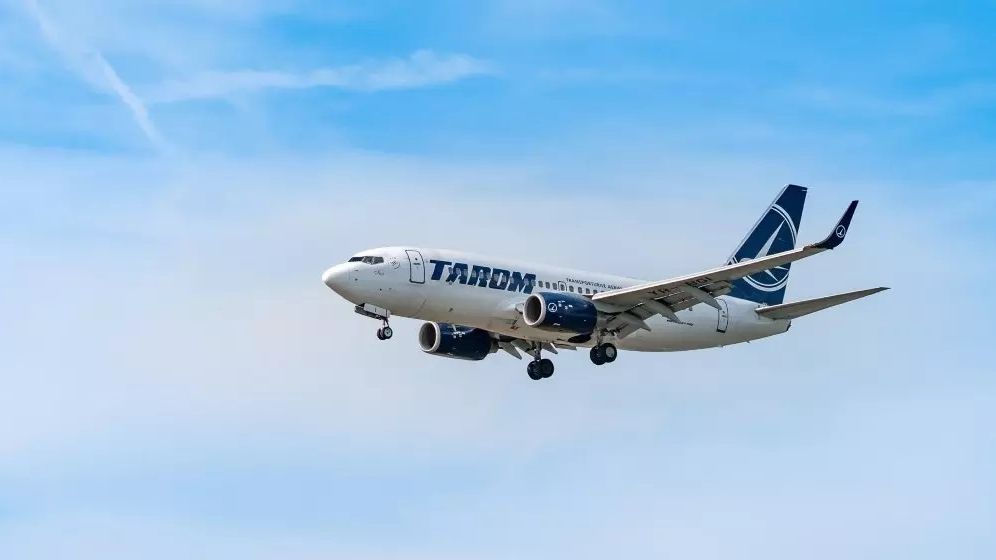 Tarom: Vom depune toate eforturile necesare pentru a-i ajuta pe cei afectați de suspendarea curselor Blue Air