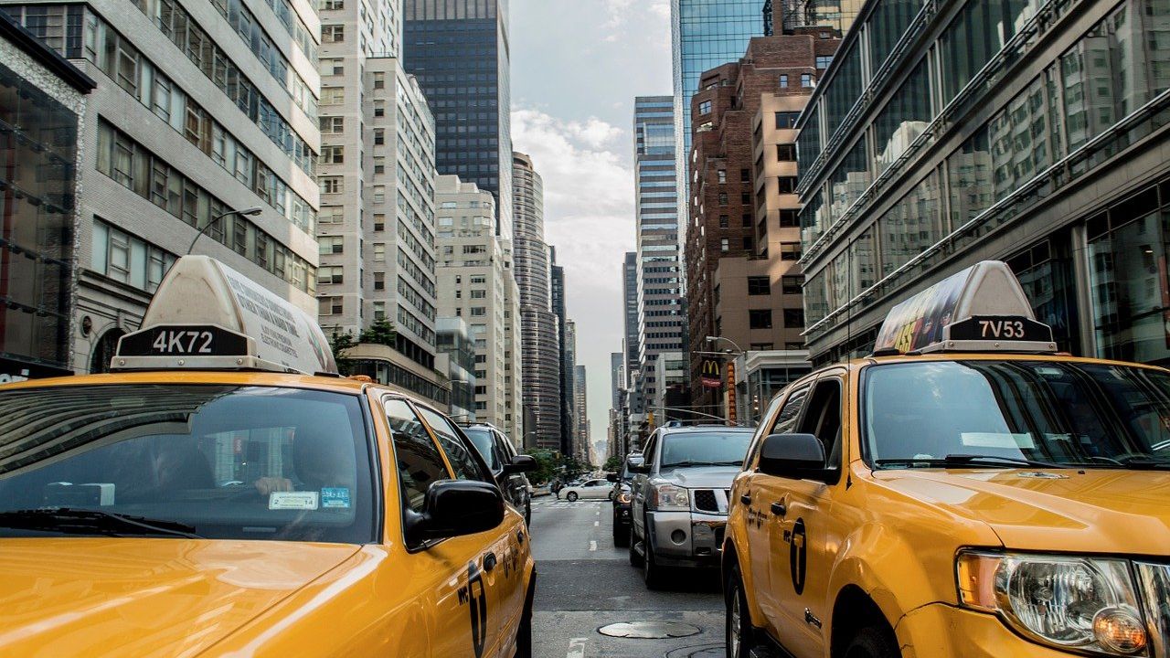Școlile primare din New York se redeschid, în ciuda creșterii numărului de cazuri de COVID
