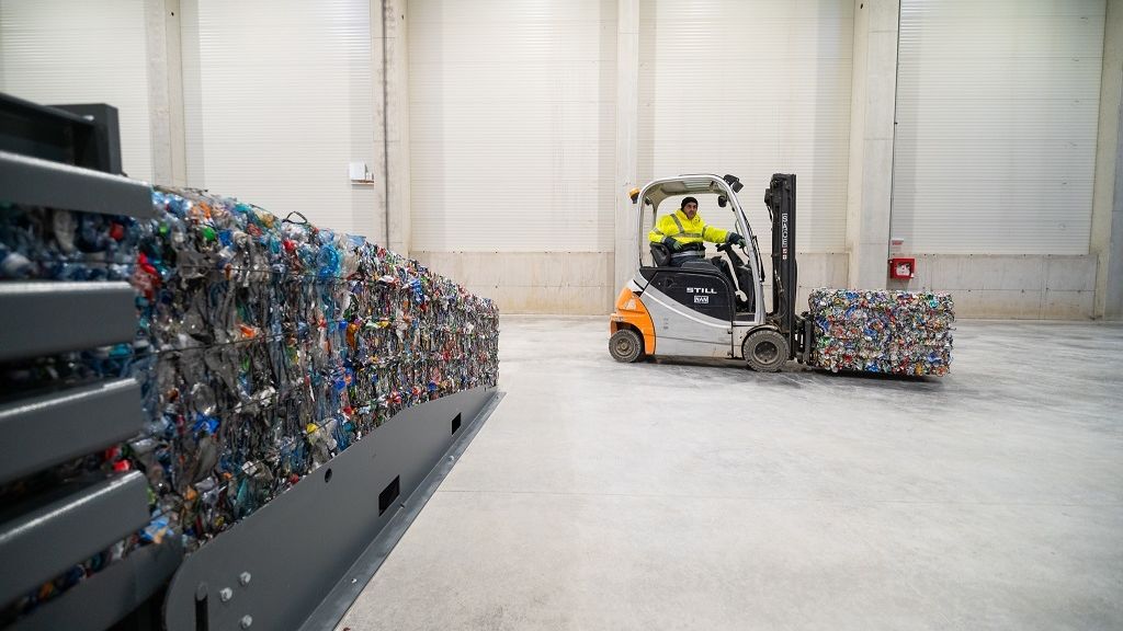 SGR intră în funcțiune în România din 30 noiembrie. Tot ce trebuie să știi despre sistemul garanției de 50 de bani