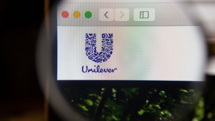 Unilever foloseste inteligenta artificiala in procesul de recrutare si numarul celor interesati de un job s-a dublat