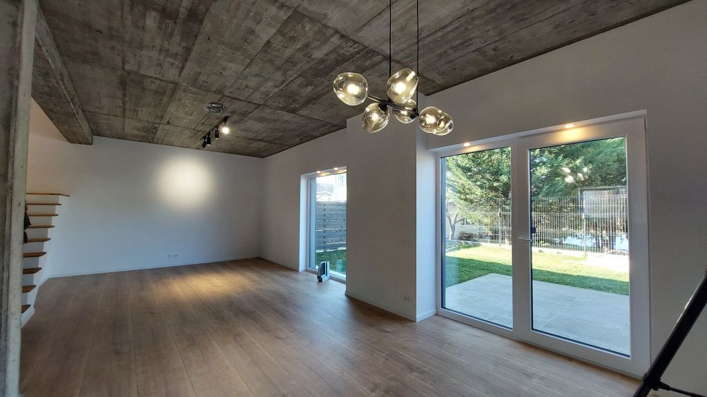 Case în stil scandinav în complexul Hambar44 din Mogoșoaia - Imagine 12