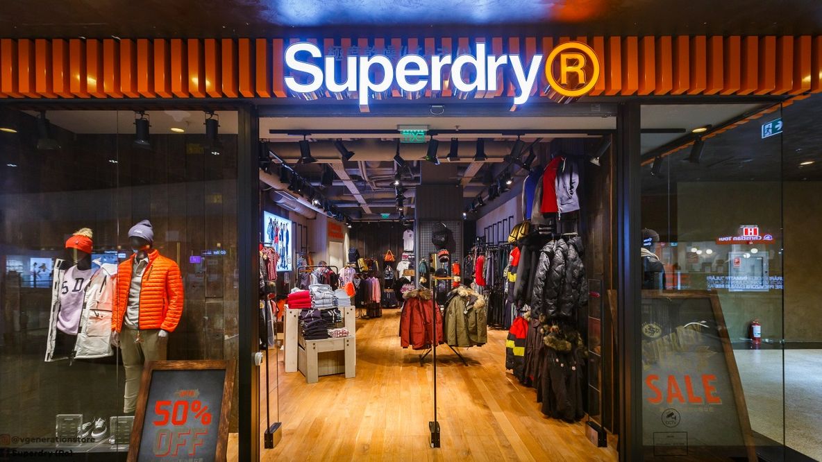 Brandul de fashion Superdry a deschis primele magazine din afara Bucurestiului, in reteaua Iulius