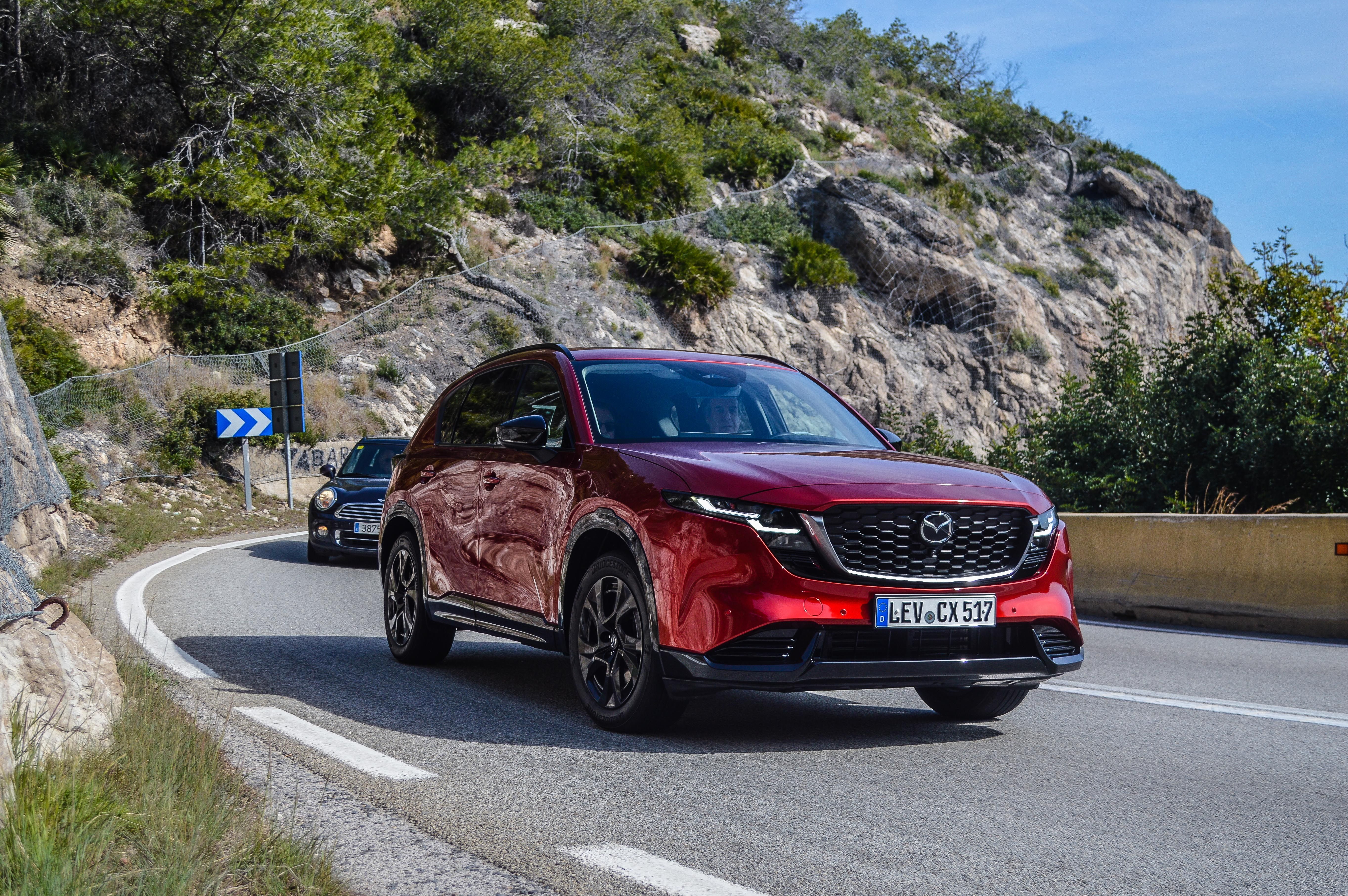 Prin contact cu Mazda CX-5 2026: Japonezii dovedesc că știu în continuare să facă un SUV pe care să vrei cu adevărat să-l conduci - Poza 56