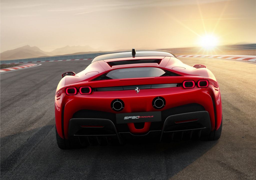 Ferrari SF90 Stradale - Imagine 3