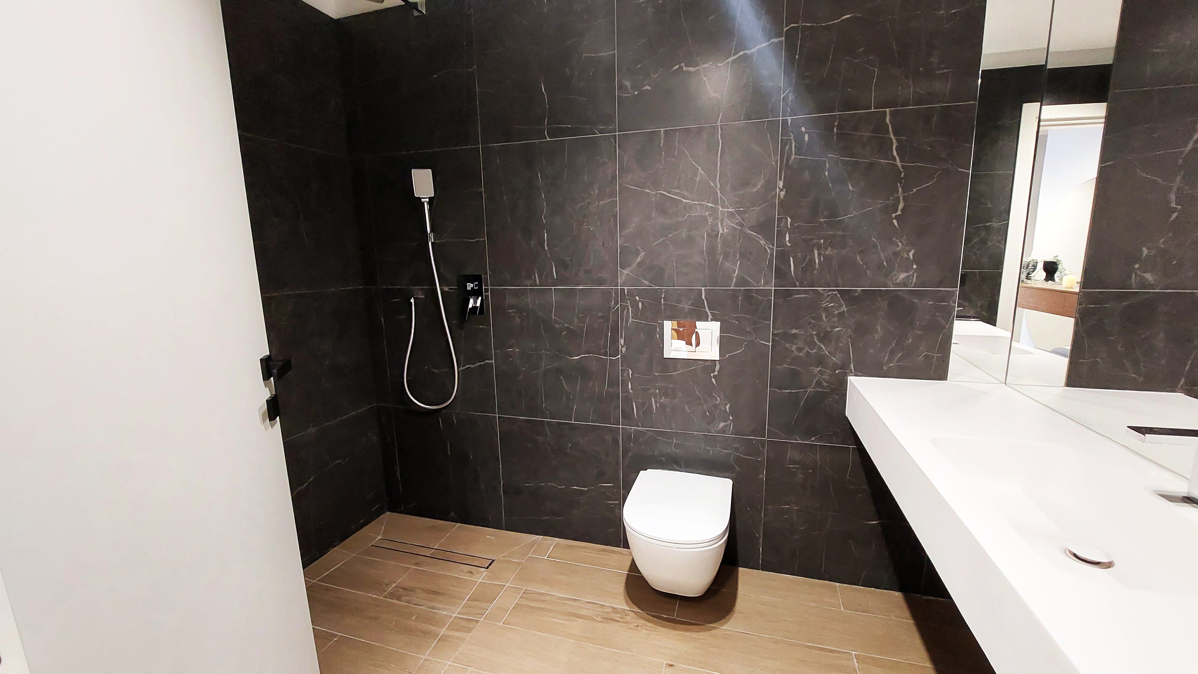 GALERIE FOTO | Cum arată un apartament nou de 2 camere, de peste 200.000 de euro, din nordul Capitalei - Poza 25