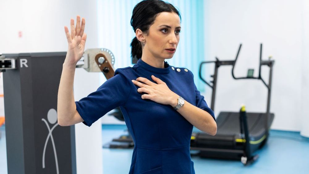 IOLA Center | De la echitație la recuperare medicală: business-ul apărut în urma unui accident